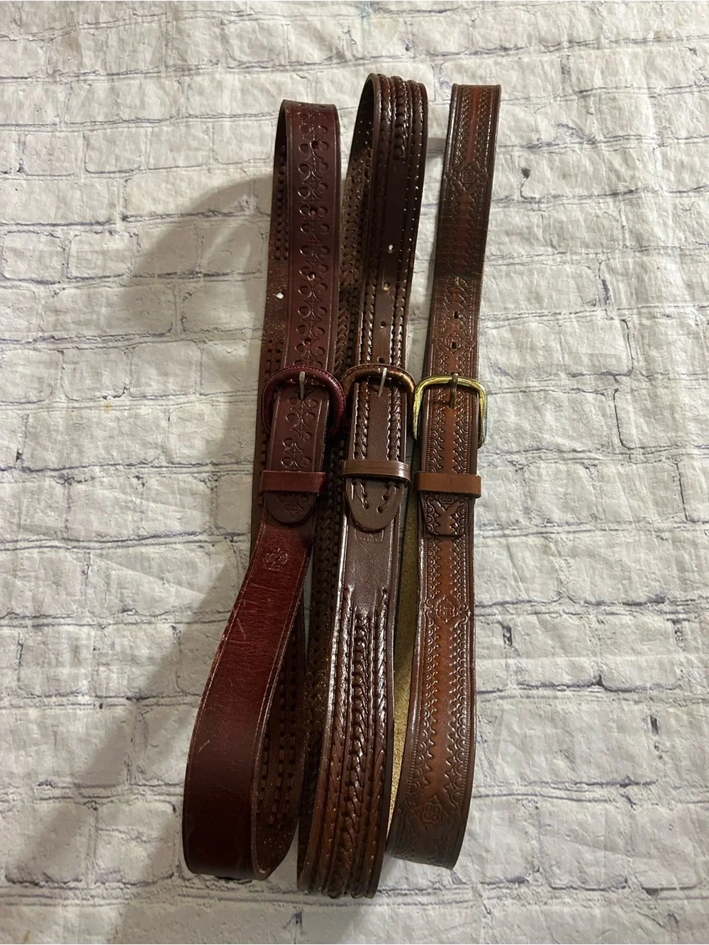 LOT OF (3) BROWN EMBOSSED LEATHER WESTERN CHANGEABLE BUCKLES BELTS MENS 42